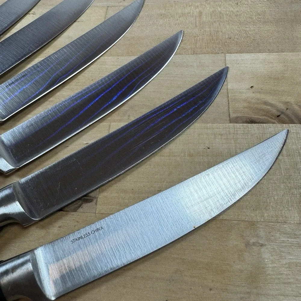 FIESTA Set of 6 Stainless Steel Steak Knives With a Wood Holder - Black